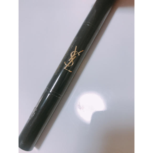 Yves Saint Laurent Beaute(イヴサンローランボーテ)の最終値下げ！イヴ・サンローラン 限定 アイシャドウ コスメ/美容のベースメイク/化粧品(アイシャドウ)の商品写真