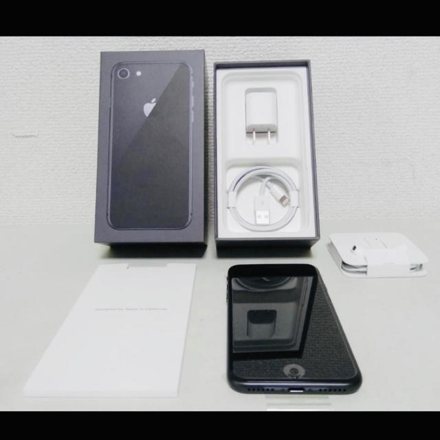 新品 SIMフリー iPhone 8 64GB mq782J/A  判定○スマートフォン/携帯電話