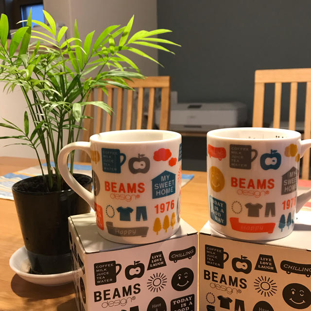 BEAMS(ビームス)の非売品♡BEAMS マグカップ 2つセット インテリア/住まい/日用品のキッチン/食器(グラス/カップ)の商品写真