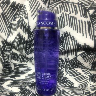 ランコム(LANCOME)のLANCOME☆レネルジーMメモリーシェイプローション400ml☆送料込み(化粧水/ローション)