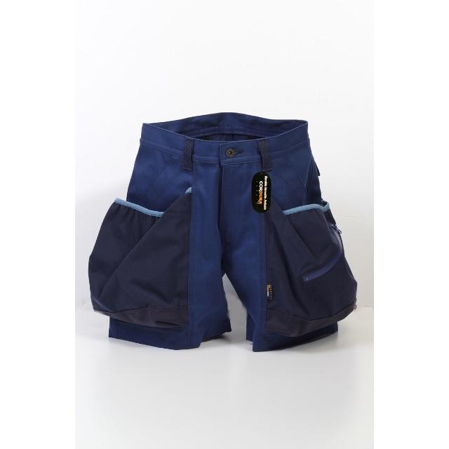 TROVE(トローヴ)のtrove × 岡部文彦 BIG POCKET SHORTS 第３弾 NAVY メンズのパンツ(ショートパンツ)の商品写真