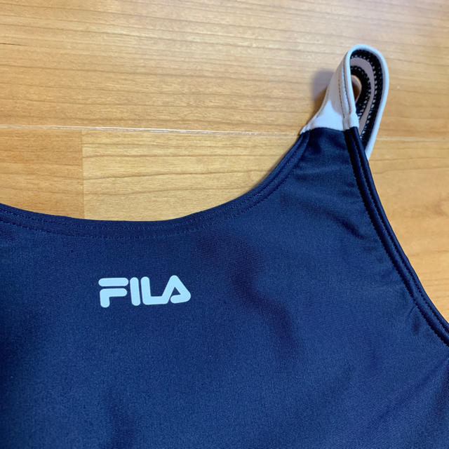 FILA(フィラ)のフィラ 水着 140cm スカートタイプ 美品 キッズ/ベビー/マタニティのキッズ服女の子用(90cm~)(水着)の商品写真
