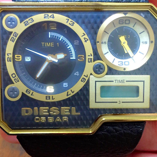 DIESEL(ディーゼル)のDIESEL メンズ時計 メンズの時計(腕時計(アナログ))の商品写真