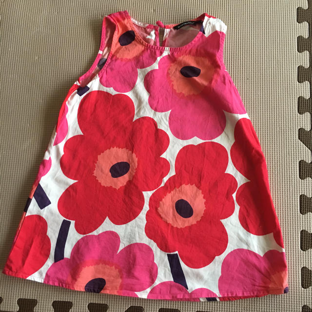 marimekko(マリメッコ)の★ジャス様専用マリメッコ marimekko ウニッコ サイズ92-98 キッズ/ベビー/マタニティのキッズ服女の子用(90cm~)(ワンピース)の商品写真