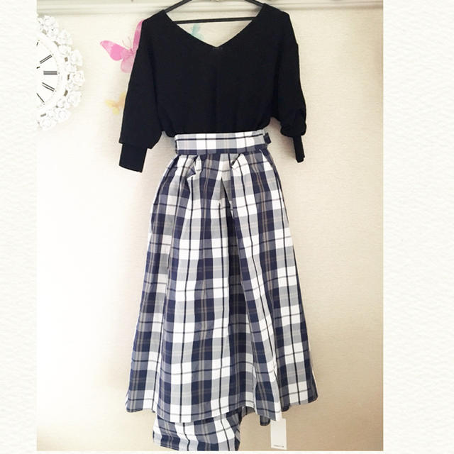 FRAY I.D(フレイアイディー)の《最終価格》春物♡新品♡FRAY I.D♡タックスリーブニットコンビワンピース レディースのワンピース(ひざ丈ワンピース)の商品写真