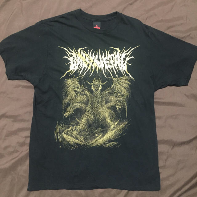 BABYMETAL(ベビーメタル)のBABYMETAL The Chosen Five TEE(GOLD) 2017 エンタメ/ホビーのタレントグッズ(アイドルグッズ)の商品写真