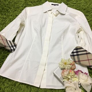 バーバリー(BURBERRY)のburberryバーバリー❤︎レディシャツ(カットソー(長袖/七分))