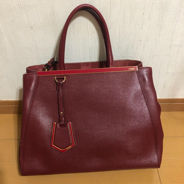 FENDI トゥージュール A4 ボルドー