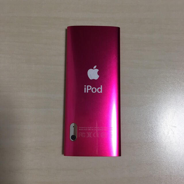 maxell(マクセル)のiPod  nano  8GB & maxell アクティブスピーカー スマホ/家電/カメラのオーディオ機器(スピーカー)の商品写真