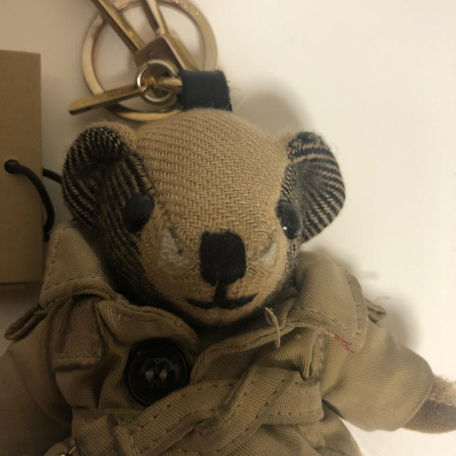 BURBERRY(バーバリー)のバーバリー クマちゃん バーバリーコートキーホルダー レディースのファッション小物(キーホルダー)の商品写真