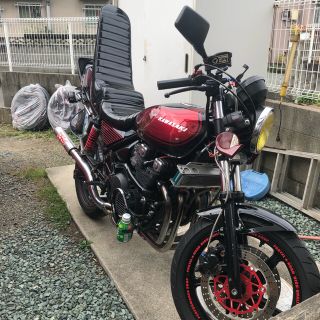 ゼファーΧ　三段シート　黒赤エナ６０センチ/ ZR400G ゼファー400カイ