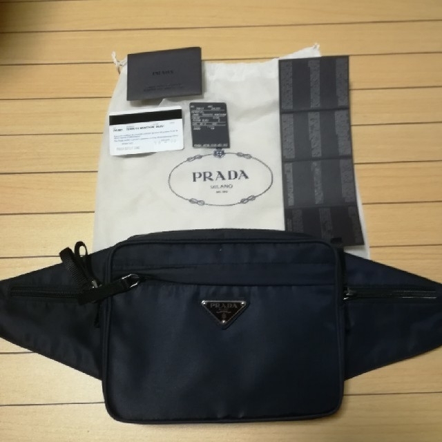 最終値下げ　PRADA ボディーバッグ　メンズ