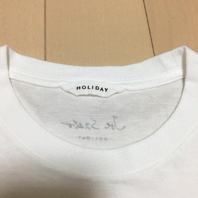 holiday(ホリデイ)のHOLIDAY Tシャツ レディースのトップス(Tシャツ(半袖/袖なし))の商品写真