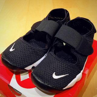 ナイキ(NIKE)のナイキエアリフト キッズ 23cm(スニーカー)