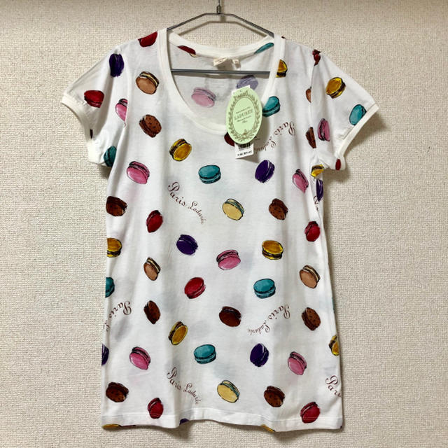 LADUREE(ラデュレ)のUNIQLO × LADUREE Tシャツ レディースのトップス(Tシャツ(半袖/袖なし))の商品写真