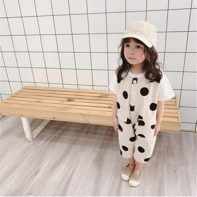 ZARA KIDS(ザラキッズ)の韓国子供服 ドット柄サロペット 120センチ キッズ/ベビー/マタニティのキッズ服男の子用(90cm~)(パンツ/スパッツ)の商品写真