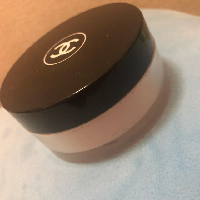 CHANEL フェイスパウダー