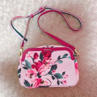 キャスキッドソン(Cath Kidston)の【新品未使用】Cath Kidston ショルダーバッグ 花柄(ショルダーバッグ)