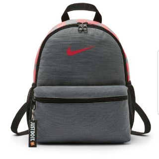 ナイキ(NIKE)の★あいちゃん様専用★新品◆NIKE◆ﾅｲｷ 蛍光色ロゴリュック グレー キッズ(リュックサック)