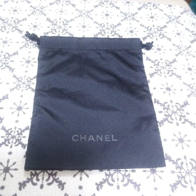 CHANEL(シャネル)のシャネル巾着 レディースのファッション小物(ポーチ)の商品写真