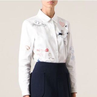 カルヴェン(CARVEN)のりりるさま専用carven✳︎刺繍ホワイトシャツ(シャツ/ブラウス(長袖/七分))