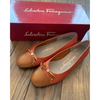 サルヴァトーレフェラガモ(Salvatore Ferragamo)のフェラガモ バレエシューズ BABY(バレエシューズ)