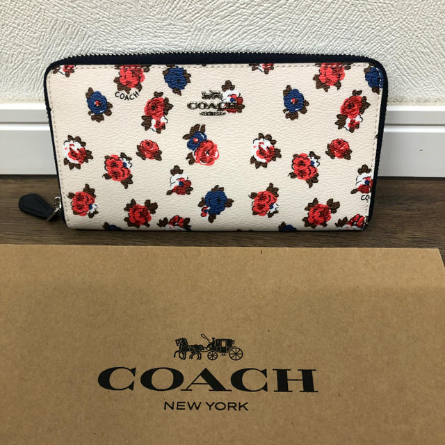 COACH コーチ 長財布 花柄 上品 気品 大人 かわいい 定番 人気 上品