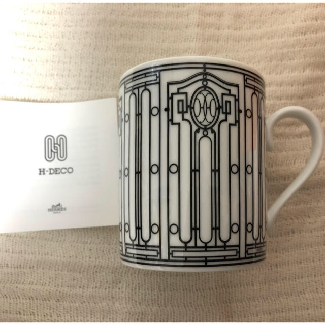 Hermes(エルメス)の未使用☆エルメス マグカップ H DECO HERMES PARIS Hデコ インテリア/住まい/日用品のキッチン/食器(グラス/カップ)の商品写真