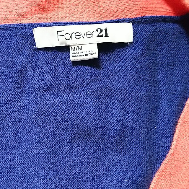 FOREVER 21(フォーエバートゥエンティーワン)の値下げ　フォーエバー21 カーデ M レディースのトップス(カーディガン)の商品写真