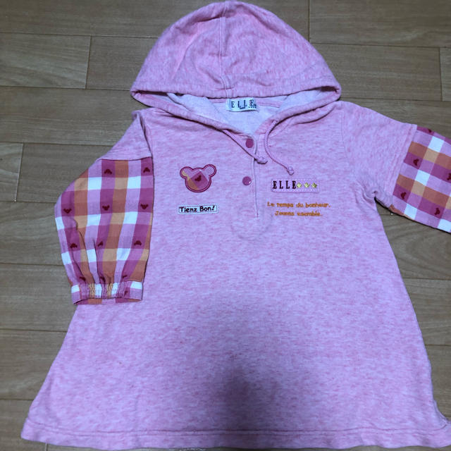 ELLE(エル)のELLE パーカー 95 キッズ/ベビー/マタニティのキッズ服女の子用(90cm~)(Tシャツ/カットソー)の商品写真