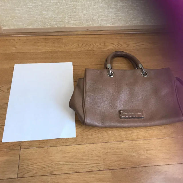 MARC BY MARC JACOBS(マークバイマークジェイコブス)のトートバッグ  マークバイマークジェイコブス  牛革  トート レディースのバッグ(トートバッグ)の商品写真