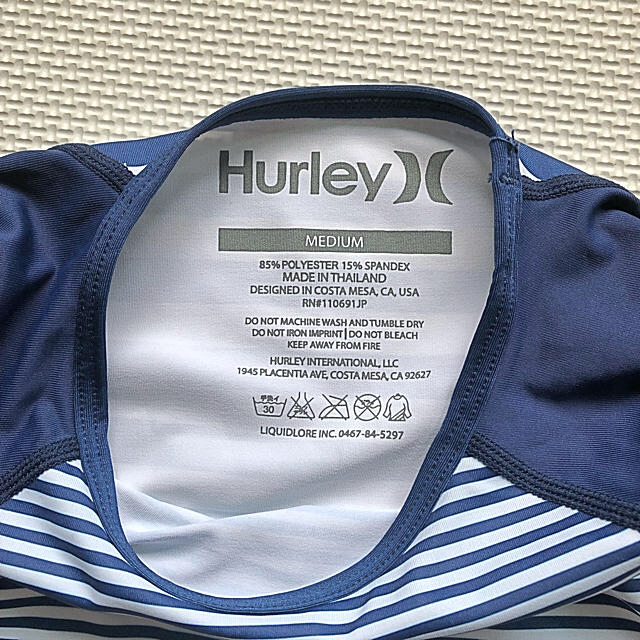 Hurley(ハーレー)のHurley ラッシュガード レディース Mサイズ スポーツ/アウトドアのスポーツ/アウトドア その他(マリン/スイミング)の商品写真