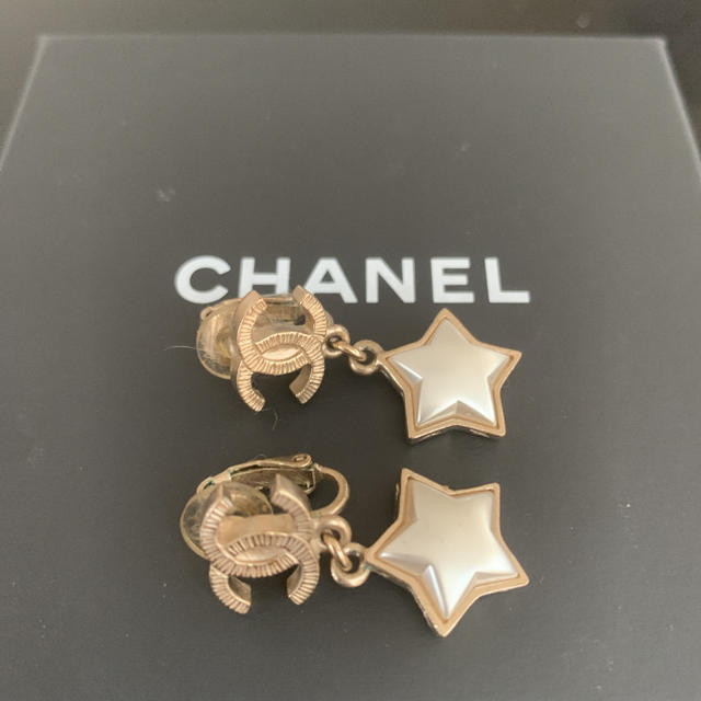 CHANEL(シャネル)のCHANEL レディースのアクセサリー(イヤリング)の商品写真