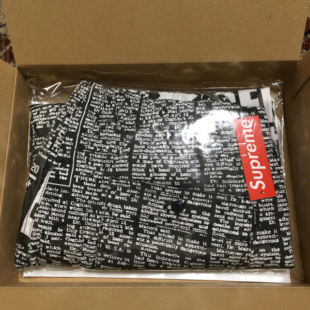 Supreme(シュプリーム)のSupreme  Newsprint Skate Pant size M メンズのパンツ(その他)の商品写真