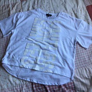 コムサイズム(COMME CA ISM)のCOMME  CA  ISM ロゴTシャツ未使用(Tシャツ(半袖/袖なし))