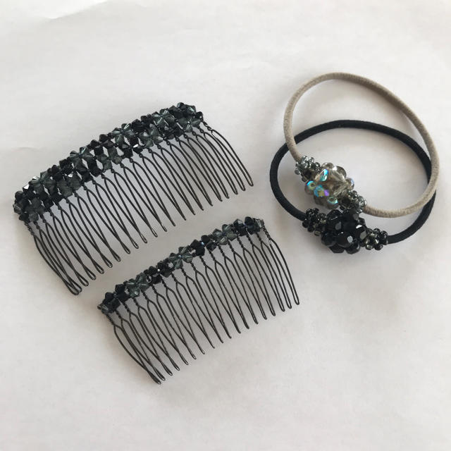 Complex Biz(コンプレックスビズ)のComplex Bizのヘアアクセサリー4点セット！ レディースのヘアアクセサリー(バレッタ/ヘアクリップ)の商品写真