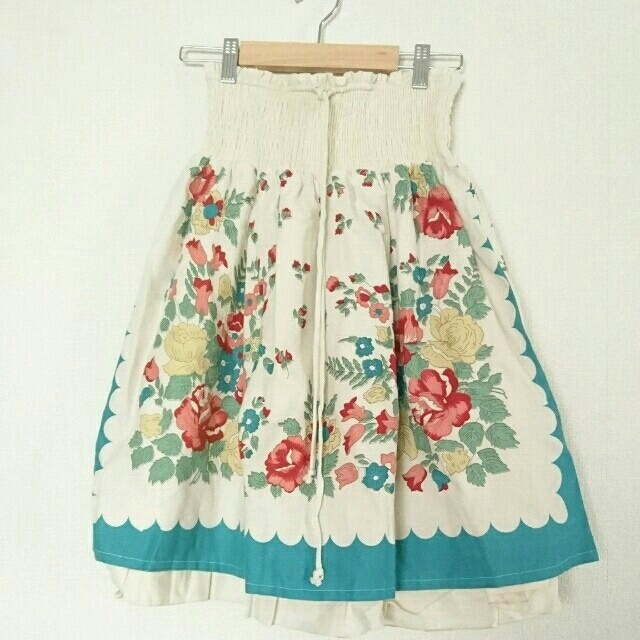 FELISSIMO(フェリシモ)の専用出品 レディースのスカート(ひざ丈スカート)の商品写真