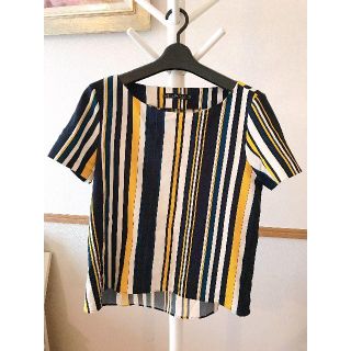 ザラ(ZARA)のZARA ストライプ　マルチカラー　トップス　Ｍ(Tシャツ(半袖/袖なし))