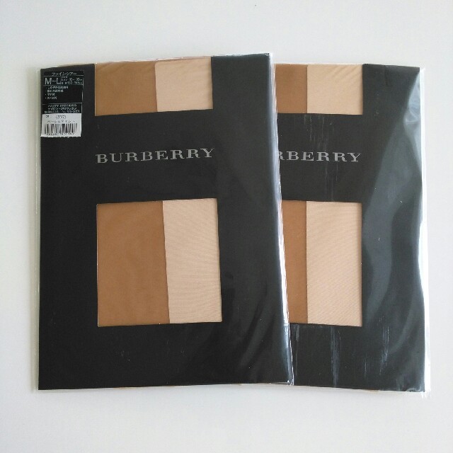 BURBERRY(バーバリー)のストッキング　Size:M～L　カラー:ベージュティント レディースのレッグウェア(タイツ/ストッキング)の商品写真