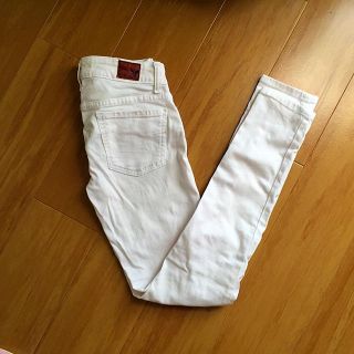 アメリカンイーグル(American Eagle)のスキニーパンツ(スキニーパンツ)