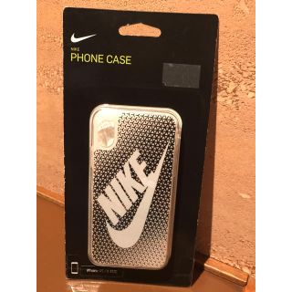 ナイキ(NIKE)の未開封 NIKE アイフォンXケース ブラック×ホワイト iPhoneケース(iPhoneケース)