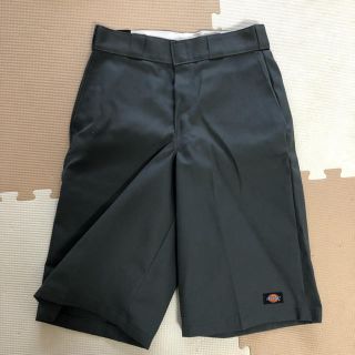 ディッキーズ(Dickies)のDickies loosefit ハーフパンツ チャコールグレー 29インチ(ショートパンツ)