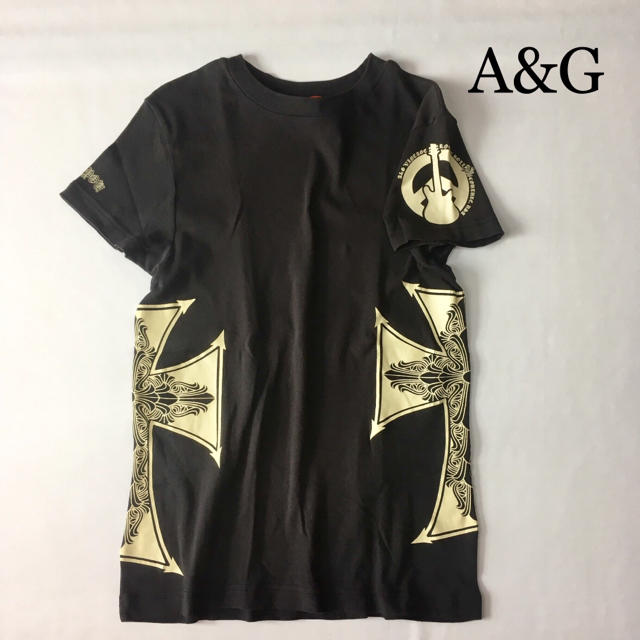 A&G(エーアンドジー)のA&G Amal Guessous アマルゲスース クロスプリント Tシャツ メンズのトップス(Tシャツ/カットソー(半袖/袖なし))の商品写真