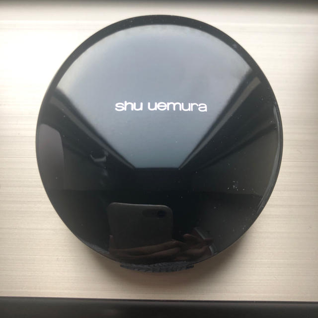 shu uemura(シュウウエムラ)のshu uemura  ステージ パフォーマー インビジブル パウダー  コスメ/美容のベースメイク/化粧品(フェイスパウダー)の商品写真