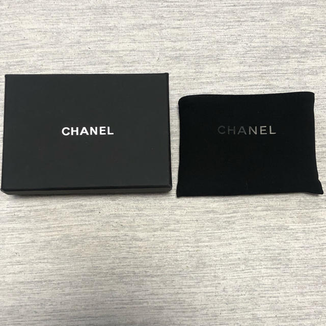 CHANEL(シャネル)のCHANEL 空箱と保存袋 レディースのバッグ(ショップ袋)の商品写真