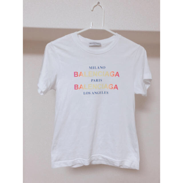 Balenciaga(バレンシアガ)のbalenciaga tシャツ バレンシアガ ロゴtシャツ  カットソー レディースのトップス(Tシャツ(半袖/袖なし))の商品写真