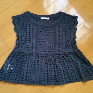 ザラ(ZARA)のトップス　ノースリーブ(シャツ/ブラウス(半袖/袖なし))