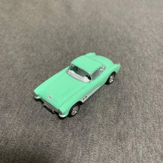 シボレー(Chevrolet)の1957 シボレー コルベット ミニカー グリーン 1/64サイズ(ミニカー)