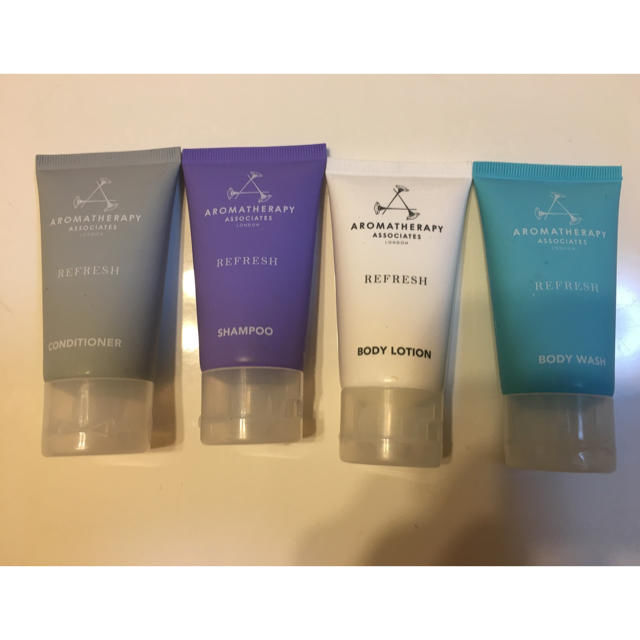 AROMATHERAPY ASSOCIATES(アロマセラピーアソシエイツ)の値下げAROMATHERAPY ASSOCIATES アロマセラピーアソシエイツ コスメ/美容のキット/セット(サンプル/トライアルキット)の商品写真