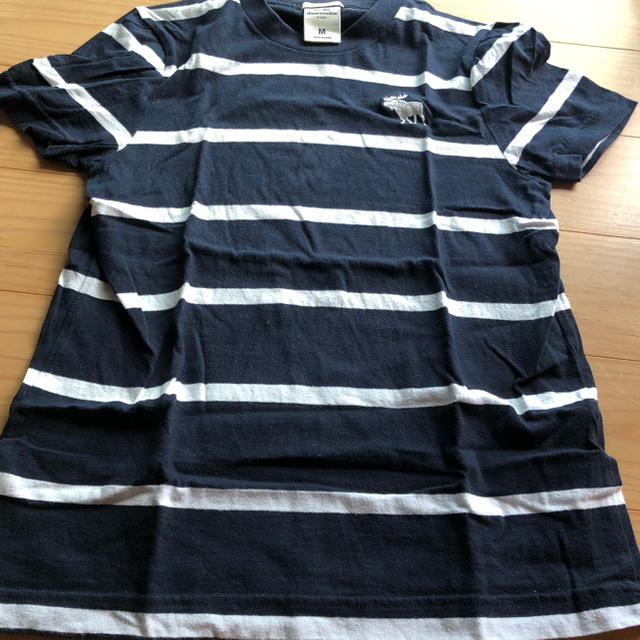 Abercrombie&Fitch(アバクロンビーアンドフィッチ)の☆美品☆アバクロ Tシャツ キッズ/ベビー/マタニティのキッズ服男の子用(90cm~)(Tシャツ/カットソー)の商品写真